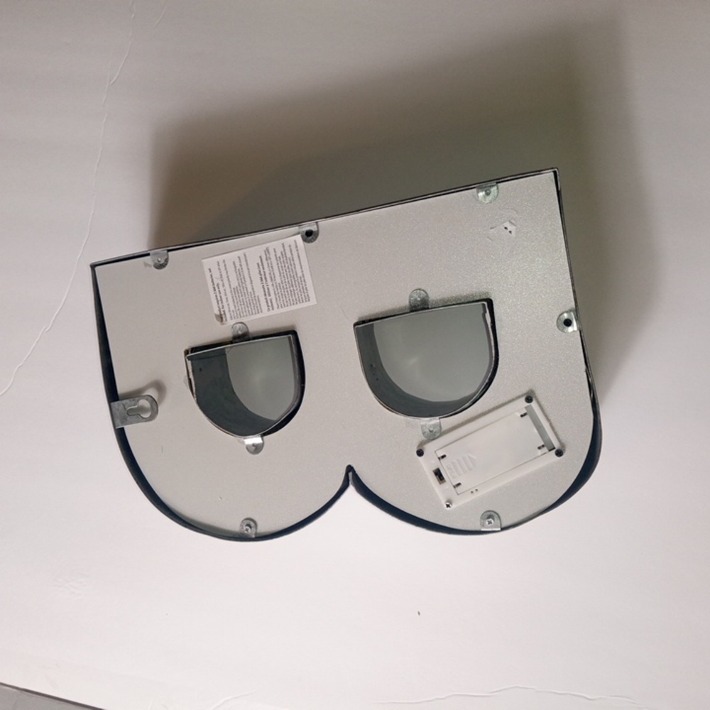 Letter B Marquis Light - Picture 3 of 7